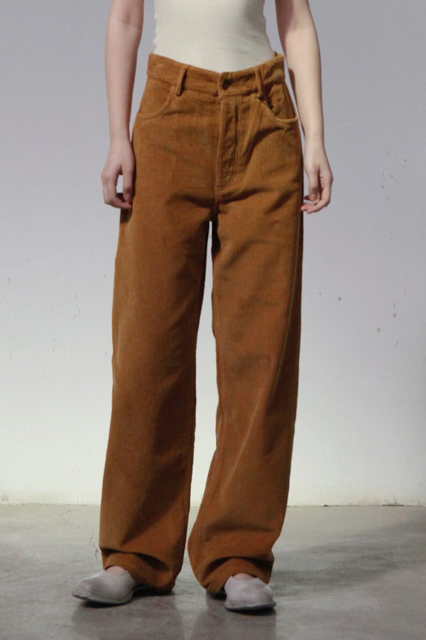 BASERANGE Corduroy Navarro Pants Made in Portugal TRNA-CO-WI22 Bossa Brown
